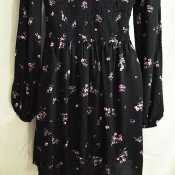 Wild fable black fitted dress large - Picture 3 of 3